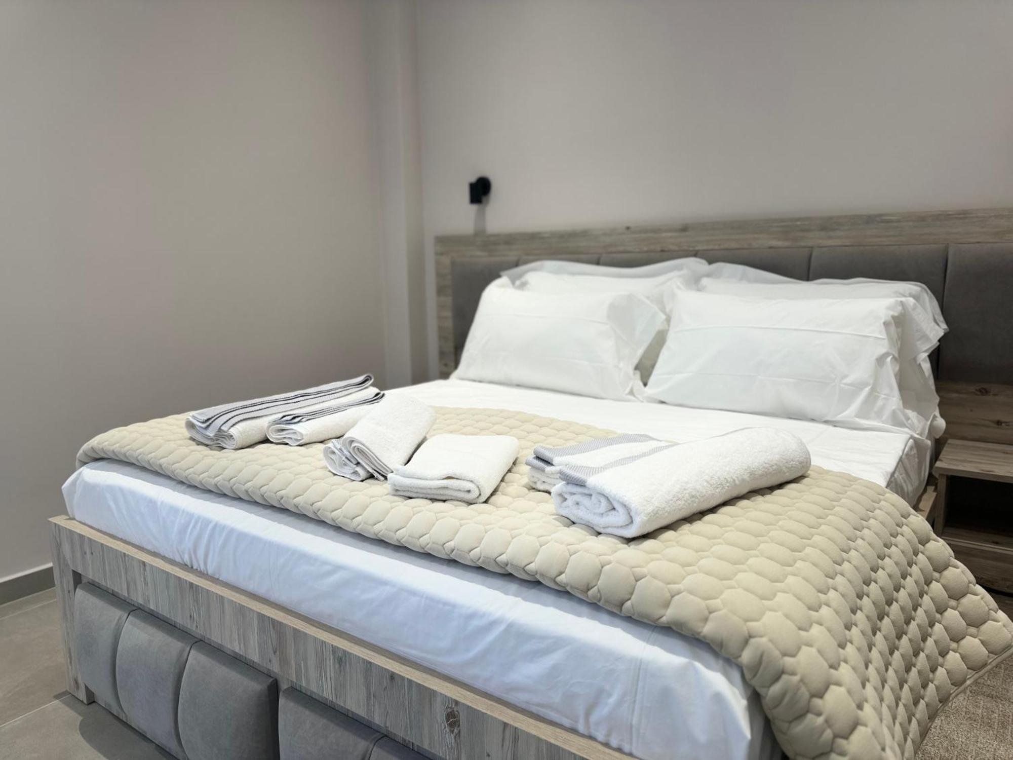 Hotel Kseal Përmet Zewnętrze zdjęcie