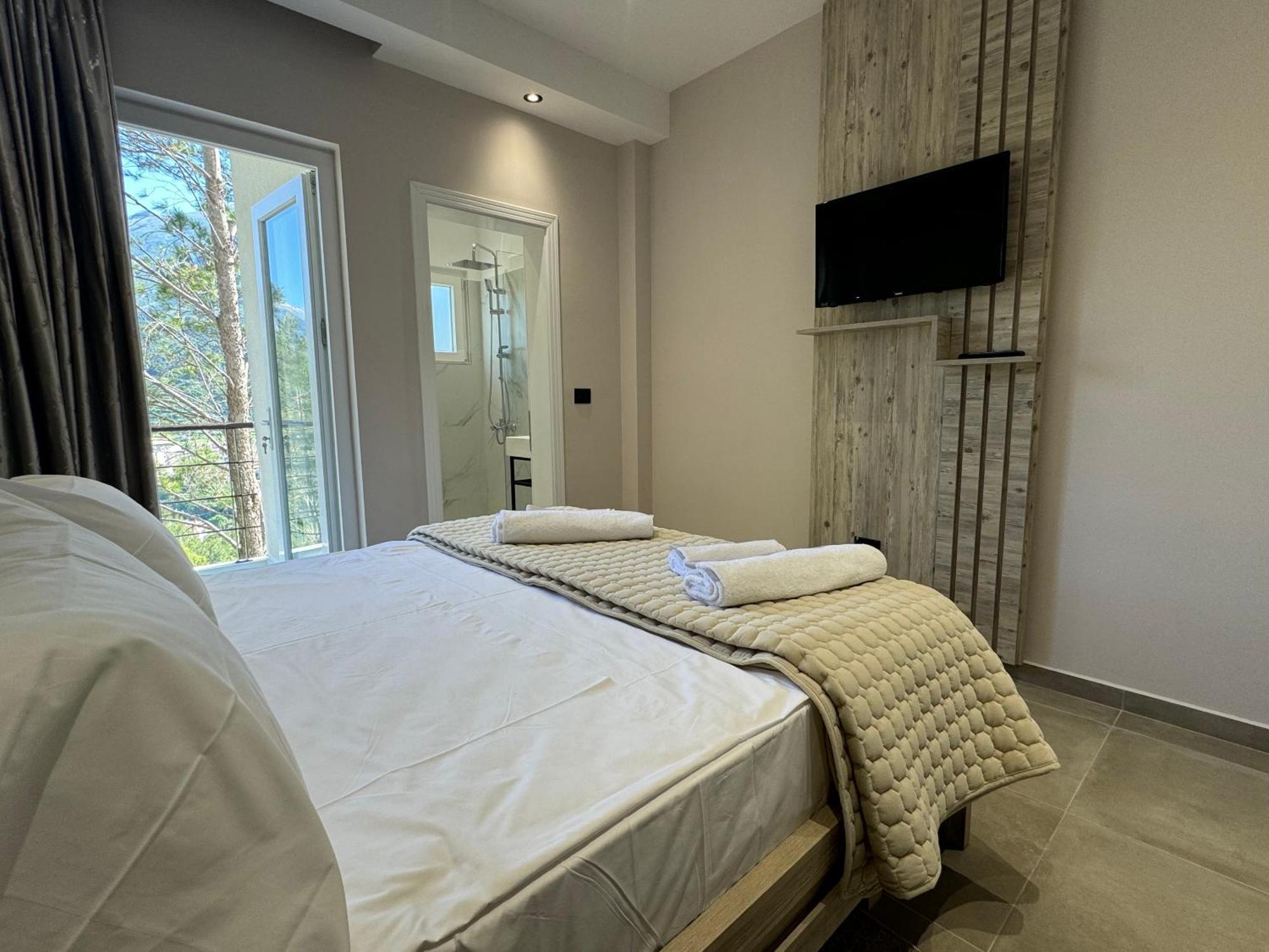 Hotel Kseal Përmet Zewnętrze zdjęcie